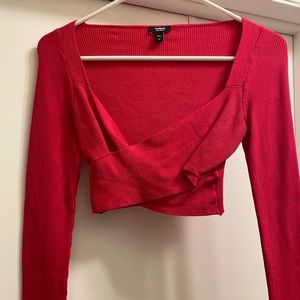 XS Express Body Contour cross cropped top